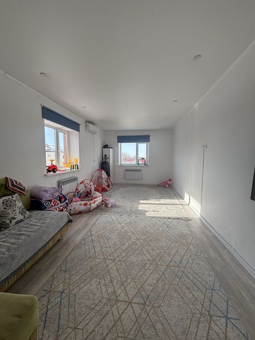 Продам 2х комн 10 микрорайон