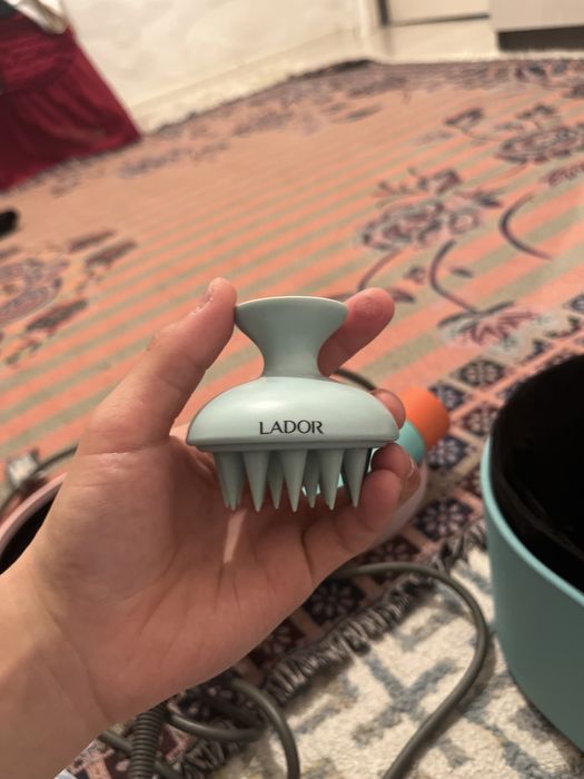 dyson б/у почти новый