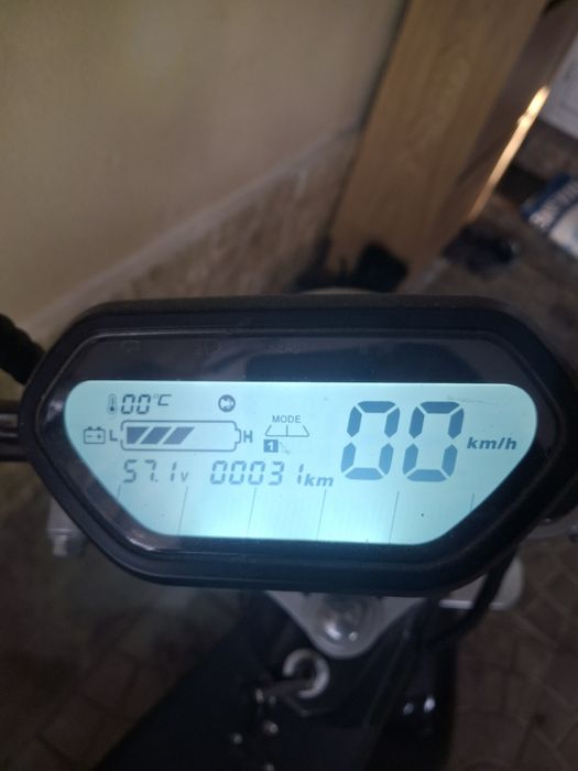 Scuter electric nou