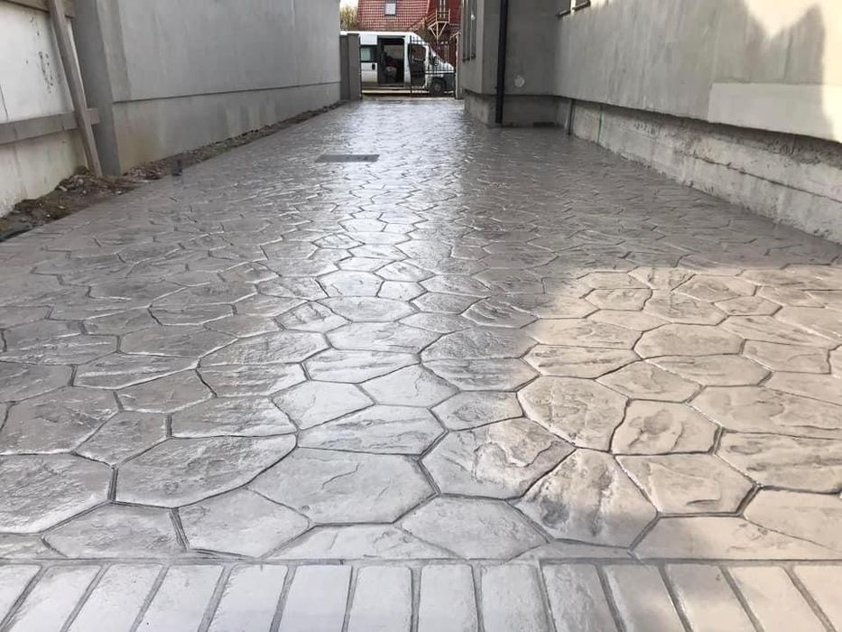 Pavaje si decoratiuni din beton amprentat la cea mai buna calitate