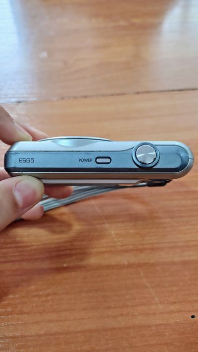 Продам фотоаппарат Samsung ES65