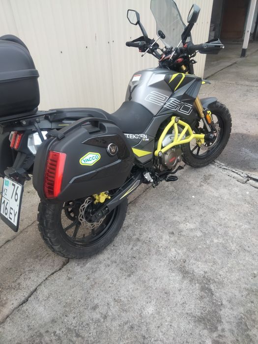 Мотоцикл Теккен 250.