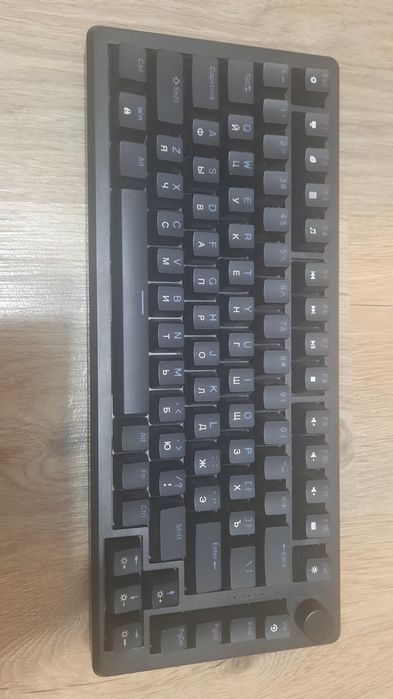 Игровая клавиатура Xtreon XT75