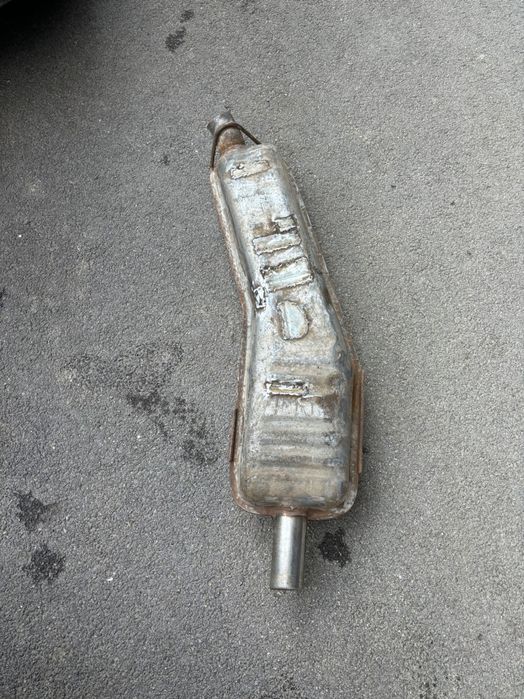 Гърне за е34 м50б20 оригинално