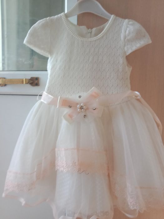 Платье на девочку 4-5лет