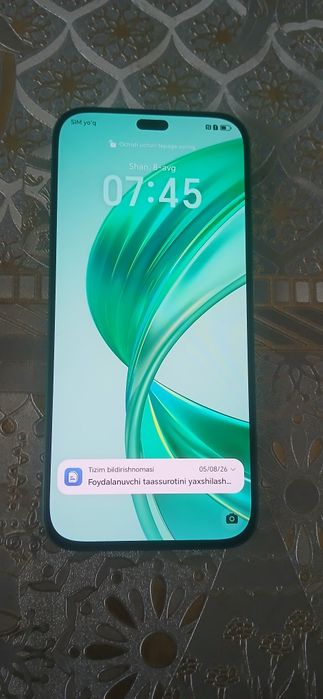 Xonor x8b Sotiladi  8+8/256