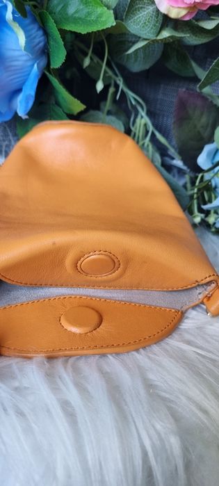 Geanta Massimo Dutti din piele
