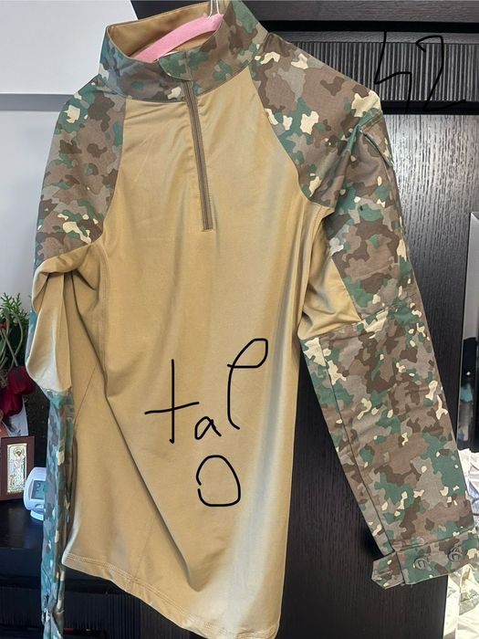 Îmbrăcăminte militară terestru