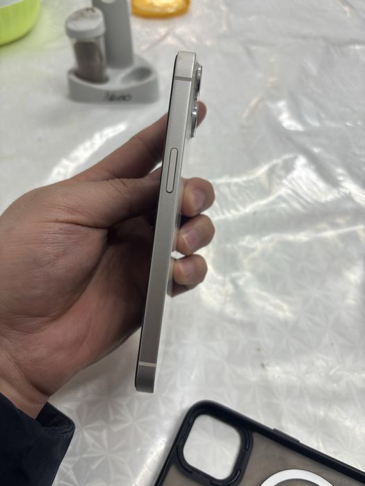 Iphone 13 в отличном состоянии