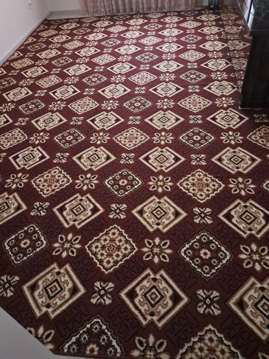 Gilam sotiladi 3×4,5