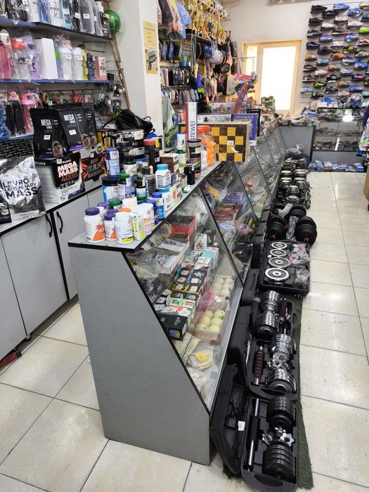 Витрина для магазина из ДСП Б/у. Дукон учун витрина ДСПли ишлатилган