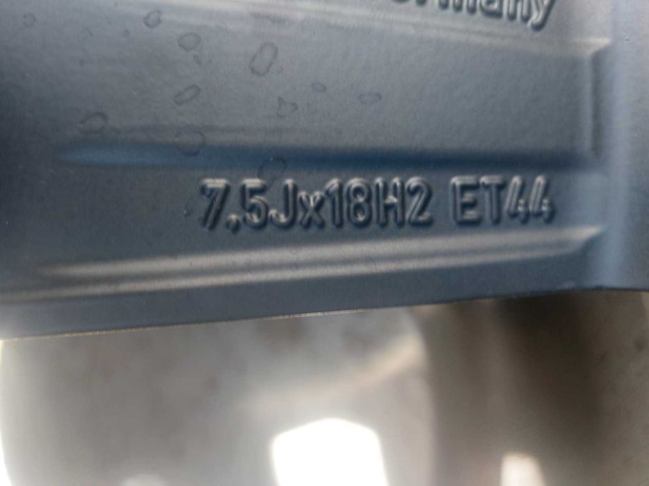 Оригинални алуминиеви джанти 18'' AMG за Mercedes-Benz W205 C220 (2014-2018)