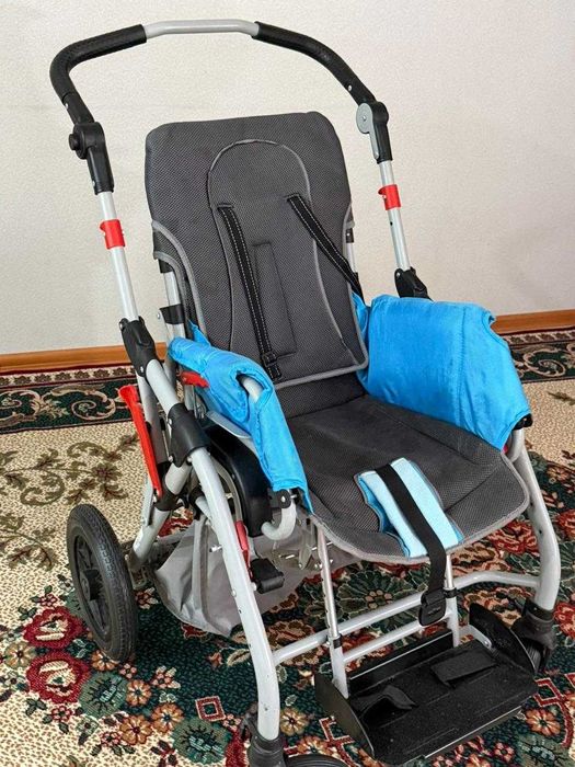 Инвалидная коляска
