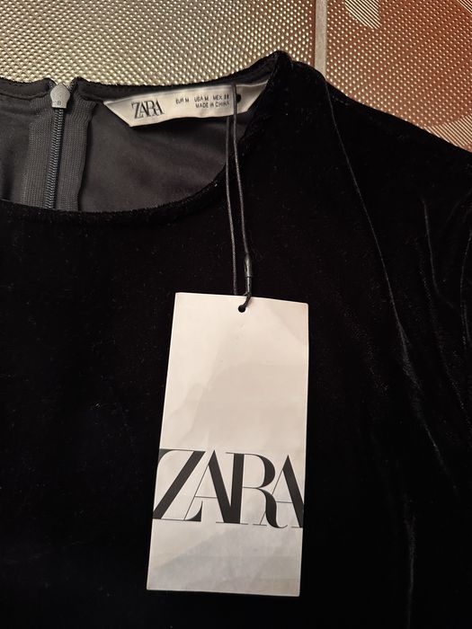Дълга велурена рокля Zara