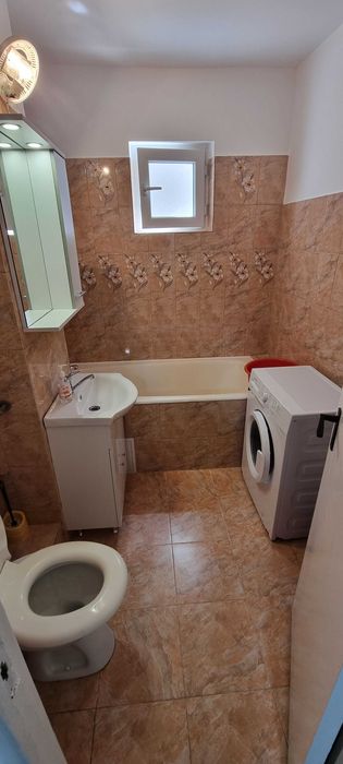 Ofer spre închiriere apartament 2 camere, confort 1, Tudor, zona Corina, parter inalt