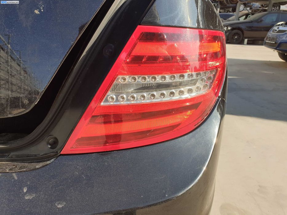 Tripla Stop Lampa Led Dreapta Mercedes Clasa C Class W204 Sedan Berlina FL Facelift 2011 - 2014 Cod A2048205864 [Q0073]