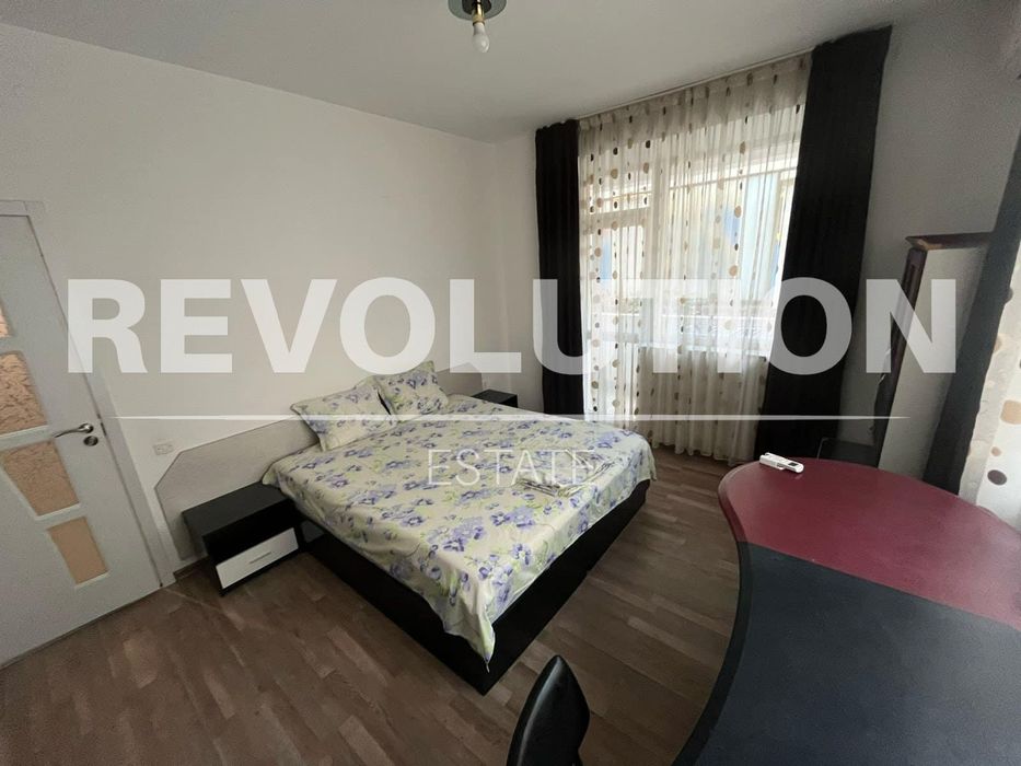 Дава се под наем Тристаен апартамент в Пловдив, Младежки Хълм - 100 кв.м за 500 € - Снимка #5