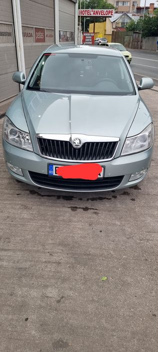 SKODA Octavia 2012 — imagine 2