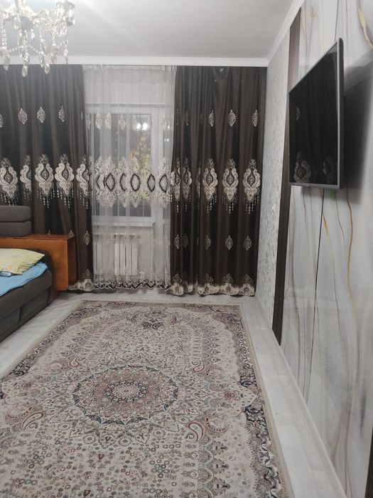 2 кілем, 1 перде сатылады