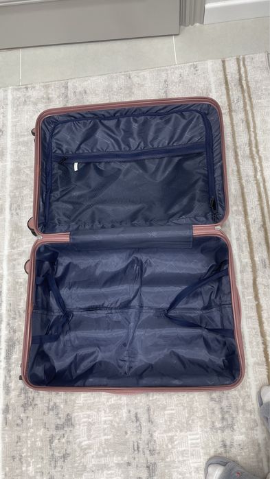 Чемодан Чемодан Чемодан