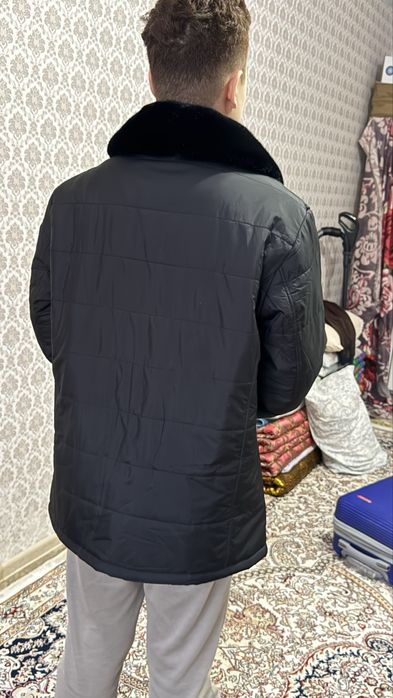 Продается новая мужская куртка