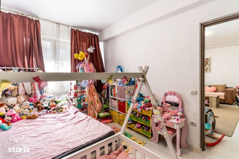Apartament 2 camere cu balcon si parcare inclusa, Sub Cetate, Floresti