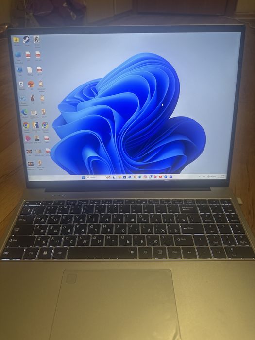 Продам нотбук новый