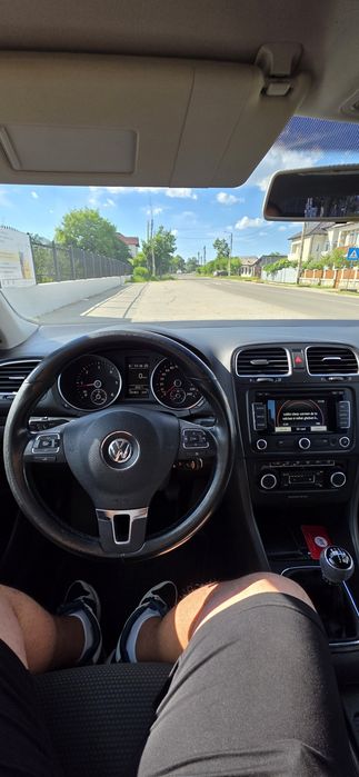 VOLKSWAGEN Golf 2012 — imagine 5