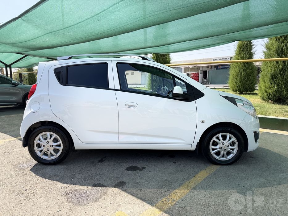 Продается Chevrolet Spark 4-позиция 2022/23