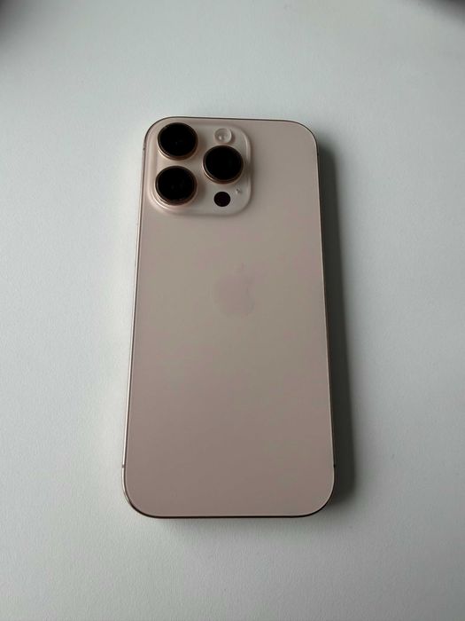 iPhone 16 Pro 128 GB Desert Titanium