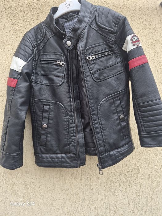 Geaca copii , marime 122-128