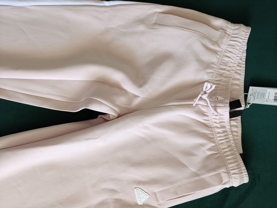 Pantaloni Adidas Damă- S, M, L
