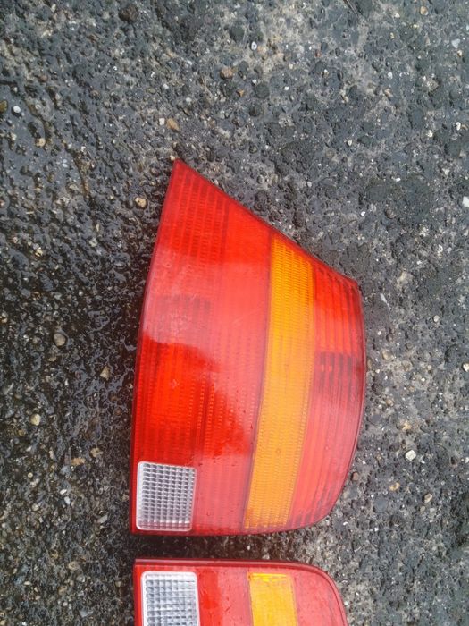 Ляв и десен стоп за фолксваген голф 4 VOLKSWAGEN GOLF 4