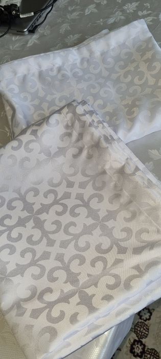 Скатерть новая с орнаментом