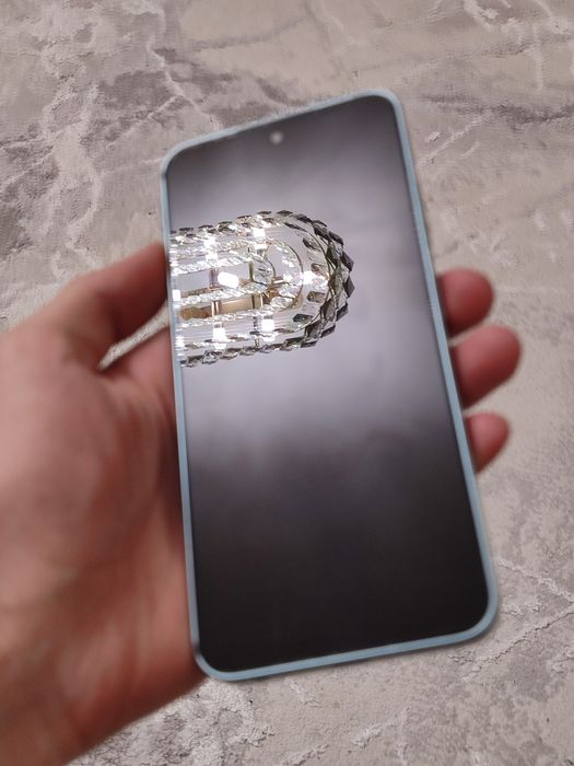 Novey Alpha A16 telefoni sotiladi