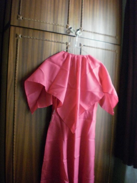 Rochie lunga pentru ocazii deosebite