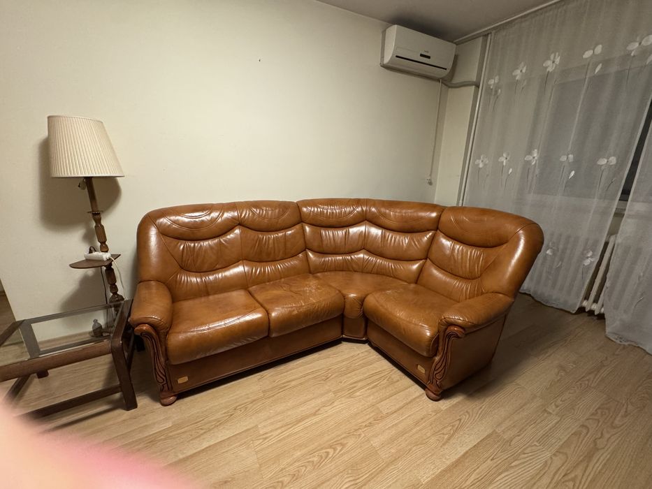 Canapea piele tip coltar