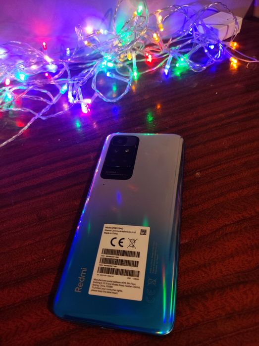 продам телефон Xiaomi Redmi 10 в отличном состоянии