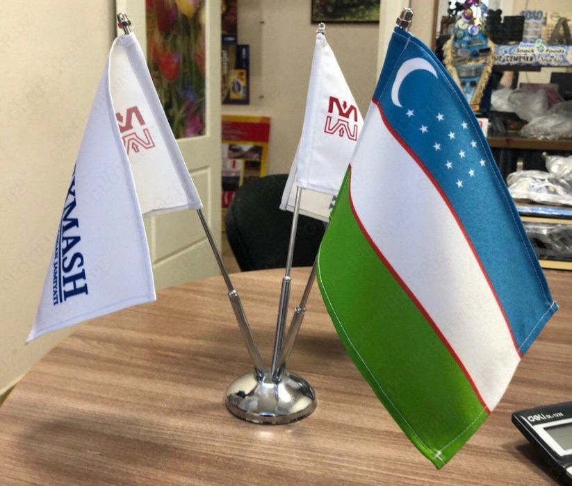 Bayroq va gerblar har xil ko'rinishda va o'lchamda GOST bo'yicha