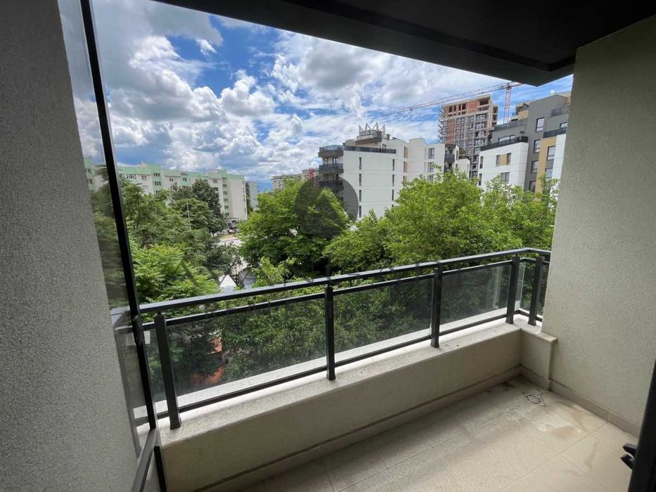 Продава се Тристаен апартамент в Пловдив, Христо Смирненски - 140 кв.м за 2550 €/кв.м - Снимка #13