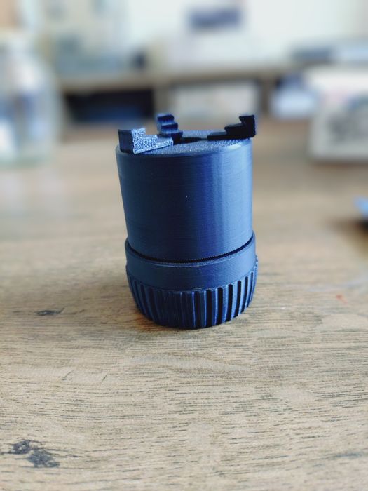 Държач за миниатюри