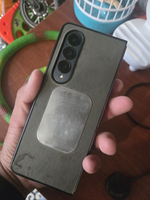 Samsung z fold 4