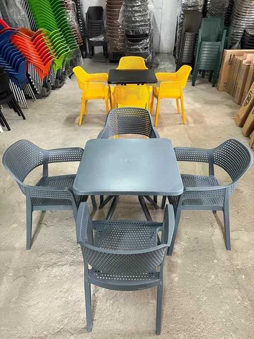 Висококачествен елегантен комплект маса + 4 или 6 стола 3 цвята мод.10