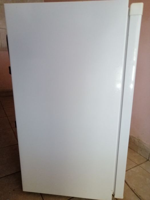 De vinzare frigider vortex preț 350 lei