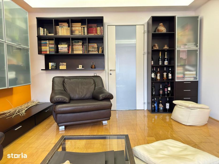 Apartament 3 camere Piata Domenii, centrala proprie, comision 0 !