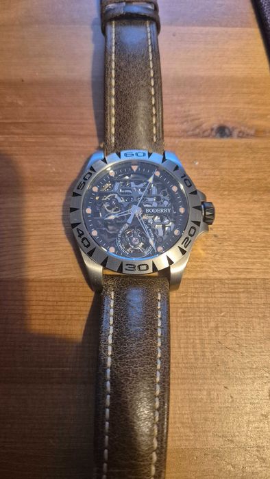 Ceas boderry automatic