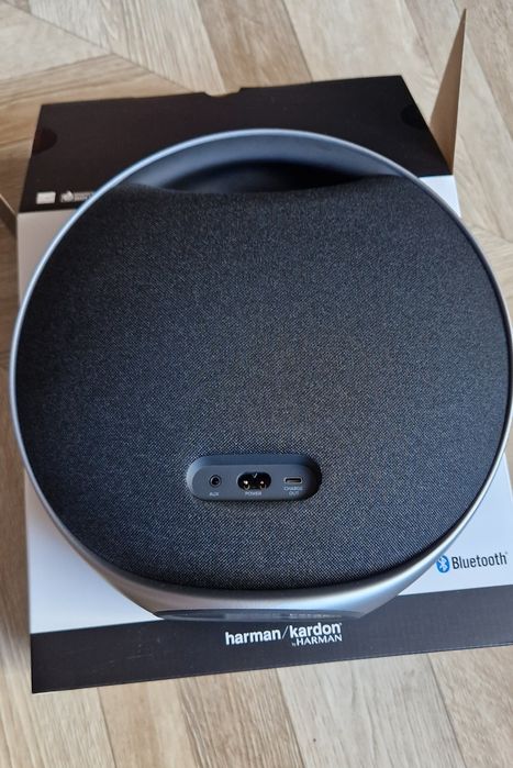 Bluetooth тонколона Harman Kardon Onyx Studio 9