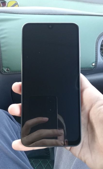 Samsung A17 8/256 yangi