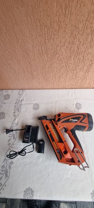 Pistol cuie PASLODE IM90Ci pentru cuie 5-9 cm