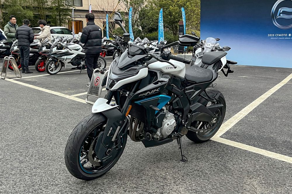 Мотоцикл CFMoto 675NK ABS заказ